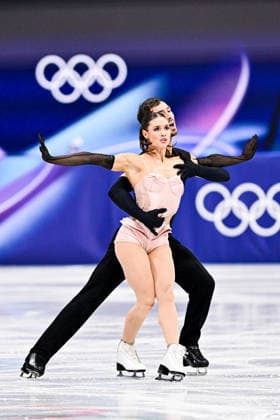 Laurence FOURNIER BEAUDRY & Guillaume CIZERON (FRA), during Ice Dance Rhythm Dance, at the Olympic Winter games, Winterspiele,Spiele, Summer games Milano Cortina 2026, at Milano Ice Skating Arena, on February 9, 2026 in Milan, Italy. Noxthirdxpartyxsales  aflo_319131119