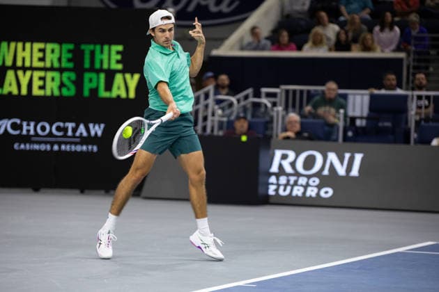 February 9, 2026, Frisco, Texas, USA: ZACHARY SVADJA (USA) uses a forehand during a menÃ¢â‚¬â ¢s singles match at 2026 Nexo Dallas Open at The Ford Center at The Star in Frisco, Texas. Fokina defeated Svadja 6:4, 7:6 Frisco USA - ZUMAh193 20260209_zsp_h193_079 Copyright: xDanielxMcGregor-Huyerx