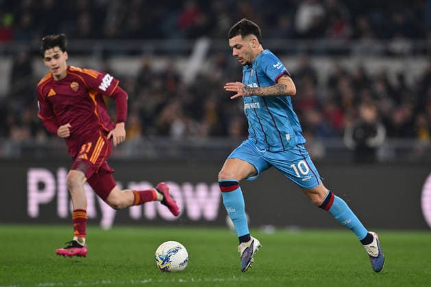AS Roma v Cagliari Calcio - Serie A Gianluca Gaetano of Cagliari Calcio is in action during the 24th day of the Serie A Championship between A.S. Roma and Cagliari Calcio at the Olympic Stadium in Rome, Italy, on February 9, 2026. Rome Italy Italy  Copyright: xDomenicoxCippitellix originalFilename:cippitelli-asromaca260209_npUuE.jpg