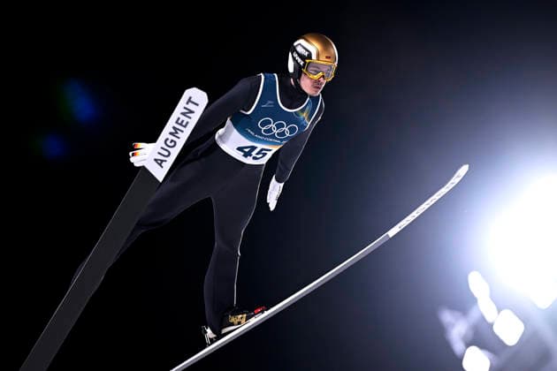 RAIMUND Philipp Team GER Olympiasieger Ski Springen der Maenner in Predazzo Olympics - Olympische Winterspiele 2026 Mailand - Cortina 06 - 22 Februar 2026 in Italien am 09.02.2026 in Predazzo *** RAIMUND Philipp Team GER Olympic Champion Mens Ski Jumping in Predazzo Olympics Olympic Winter Games 2026 Milan Cortina 06 22 February 2026 in Italy on 09 02 2026 in Predazzo Copyright: xx