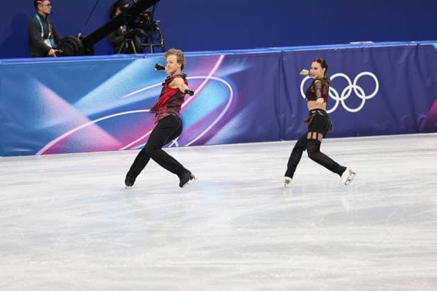 Winter Olympics - Figure skating, Eiskunstlauf Team Event Ice Dance-Rhythm Dance - Milan Diana Davis and Gleb Smolkin of Team Georgia compete in the figure skating team event ice dance-rhythm dance during the Milano Cortina 2026 Winter Olympic Games, Olympische Spiele, Olympia, OS at Milano Ice Skating Arena in Milan on February 9, 2026. Photo by Alexis Jumeau ABACAPRESS.COM Milan Italy  Copyright: xJMP ABACAx