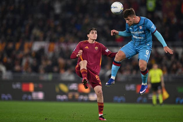CALCIO - Serie A - AS Roma vs Cagliari Calcio Niccolo Pisilli of A.S. Roma and Semih Kilicsoy of Cagliari Calcio are in action during the 24th day of the Serie A Championship between A.S. Roma and Cagliari Calcio at the Olympic Stadium on February 9, 2026 in Rome, Italy. Rome Italy  Copyright: xIPAxSport ABACAx