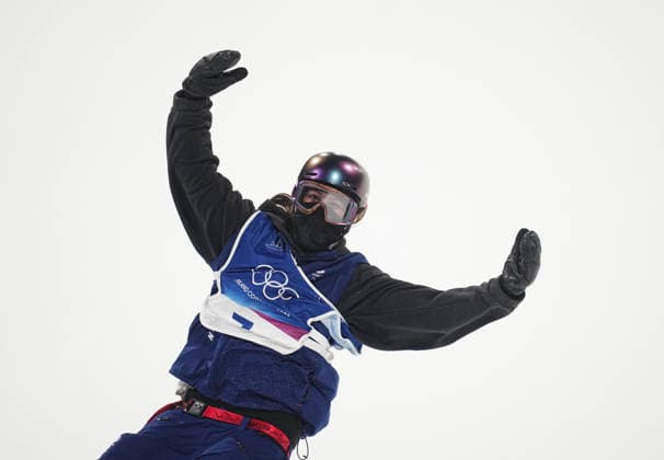 Mia Brookes (Great Britain) competes during the Women s Big Air Snowboard competition on Day 3 of the Milano Cortina 2026 Winter Olympic Games, Olympische Spiele, Olympia, OS at Livigno Snow Park on February 9, 2026 in Livigno, Italy. Thor Wegner DeFodi Images (Photo by DeFodi Images) - *** Mia Brookes Great Britain competes during the Women s Big Air Snowboard competition on Day 3 of the Milano Cortina 2026 Winter Olympic games at Livigno Snow Park on February 9, 2026 in Livigno, Italy Thor Wegner DeFodi Images Photo by DeFodi Images
