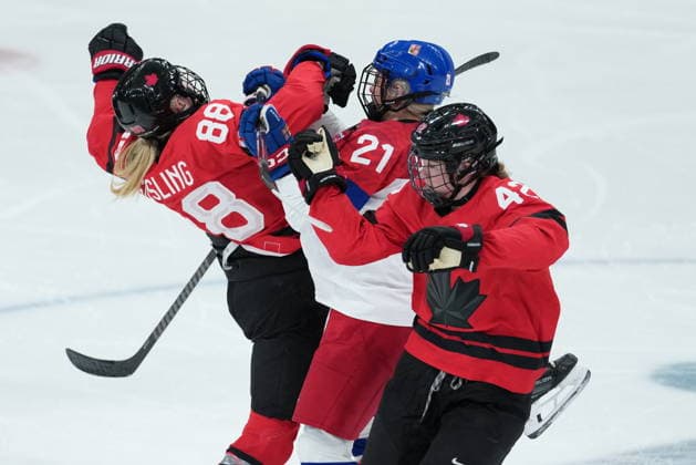 February 9, 2026, Milan, ITALY: CanadaöÄÃ s Julia Gosling (88) and Claire Thompson (42) collide with CzechiaöÄÃ s Tereza Vanisova (21) during the third period of a preliminary round women s hockey game at the Milan Cortina Winter Olympics, in Milan, on Monday, February 9, 2026. Canada News - February 9, 2026  - ZUMAc35_ 20260209_zaf_c35_221 Copyright: xDarrylxDyckx