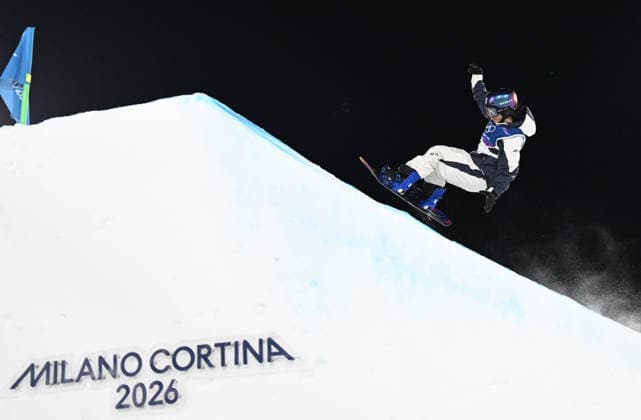 260209 -- LIVIGNO, Feb. 9, 2026 -- Suzuki Momo of Japan competes during the snowboard women s big air final match at the Milan-Cortina 2026 Olympic Winter games, Winterspiele,Spiele, Summer games in Livigno, Italy, Feb. 9, 2026. MICO2026ITALY-LIVIGNO-OLYMPIC WINTER GAMES-SNOWBOARD-WOMEN S BIG AIR-FINAL XiaxYifang  (MICO2026)ITALY-LIVIGNO-OLYMPIC WINTER GAMES-SNOWBOARD-WOMEN S BIG AIR-FINAL IMAGO XiaxYifang  imago images 0847199292