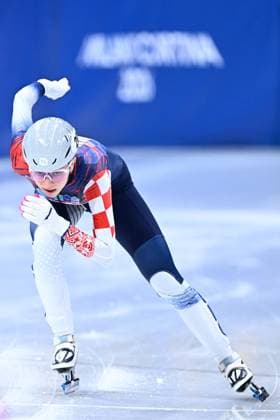 Croatia s Valentina Ascic pictured in action during the women s 500m heats of the Short Track Speed skating, Eisschnelllauf competition at the Milano Cortina 2026 Olympic Winter games, Winterspiele,Spiele, Summer games on Tuesday 10 February 2026 in Milan, Italy. The XXV Winter Olympics take place from 6 to 22 February 2026 in Italy. JASPERxJACOBS  x162342239x