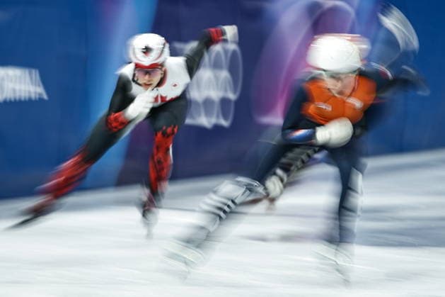 ITALY, MILAN - FEBRUARY 10, 2026: Selma Poutsma (R) of the Netherlands and Florence Brunelle of Canada compete in the women s short track Speed skating, Eisschnelllauf 500 metres heat during the 2026 Winter Olympic Games, Olympische Spiele, Olympia, OS at the Milano Ice Skating Arena. Mikhail Tereshchenko TASS  88474337