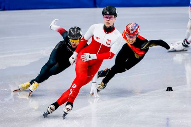 Michal Niewinski of Poland and Roberts Kruzbergs of Latvia and Long Sun of China Men s 1000m, Milano Cortina 2026 Winter Olympics: Day 4, Short Track Speed skating, Eisschnelllauf - Milano Cortina 2026 Winter Olympics: Day 4, Milano Speed Skating Stadium, February 10, 2026, Milan, Italy.