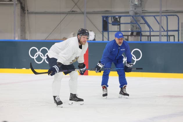 February 10, 2026, Milan, Lombardy, Italy: MATINPALO Nikolas of Team Finland during menÃ¢â‚¬â ¢s Ice hockey, Eishockey practice during the Milano Cortina 2026 Olympic Winter games, Winterspiele,Spiele, Summer games at Milano Santagiulia Ice Hockey Arena. Olympics 2026: Milano Cortina: Ice Hockey  - ZUMAm117 20260210_oly_m117_006 Copyright: xDavidxMcIntyrex