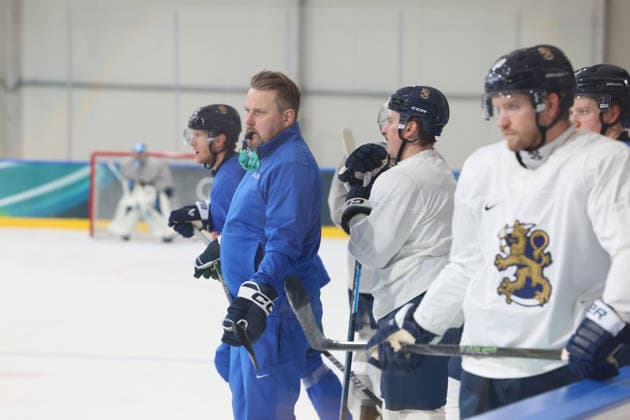 February 10, 2026, Milan, Lombardy, Italy: Coach PENNANEN Antti of Team Finland during menÃ¢â‚¬â ¢s Ice hockey, Eishockey practice during the Milano Cortina 2026 Olympic Winter games, Winterspiele,Spiele, Summer games at Milano Santagiulia Ice Hockey Arena. Olympics 2026: Milano Cortina: Ice Hockey  - ZUMAm117 20260210_oly_m117_014 Copyright: xDavidxMcIntyrex