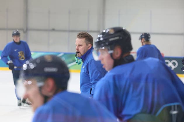 February 10, 2026, Milan, Lombardy, Italy: Coach PENNANEN Antti of Team Finland during menÃ¢â‚¬â ¢s Ice hockey, Eishockey practice during the Milano Cortina 2026 Olympic Winter games, Winterspiele,Spiele, Summer games at Milano Santagiulia Ice Hockey Arena. Olympics 2026: Milano Cortina: Ice Hockey  - ZUMAm117 20260210_oly_m117_015 Copyright: xDavidxMcIntyrex