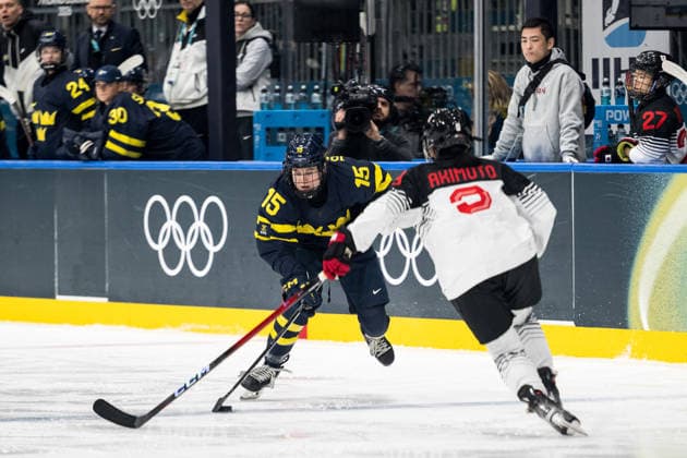 260210 Lisa Johansson of Sweden in the women s Ice hockey, Eishockey game between Japan and Sweden during day 4 of the 2026 Winter Olympics on February 10, 2026 in Milan. Photo: Emma Wallskog BILDBYRAN kod EW EW0626 ishockey ice hockey Olympic Games, Olympische Spiele, Olympia, OS olympics winter olympics os ol olympiska spel vinter-os olympiske leker milano cortina 2026 milan cortina 2026 milano cortina 2026 olympic games milano cortina 2026 winter olympic games milano cortina-os milano cortina-ol vinter-ol 4 bbeng sweden sverige dam japan *** 260210 Lisa Johansson of Sweden in the women s ice hockey game between Japan and Sweden during day 4 of the 2026 Winter Olympics on February 10, 2026 in Milan Photo Emma Wallskog BILDBYRAN kod EW EW0626 ishockey ice hockey olympic games olympics winter olympics os ol olympiska spel vinter os olympiske leker milano cortina 2026 milan cortina 2026 milano cortina 2026 olympic games milano cortina 2026 winter olympic games milano cortina os milano cortina ol vinter ol 4 bbeng sweden sverige dam japan  Copyright: EMMAxWALLSKOG BB260210EW008