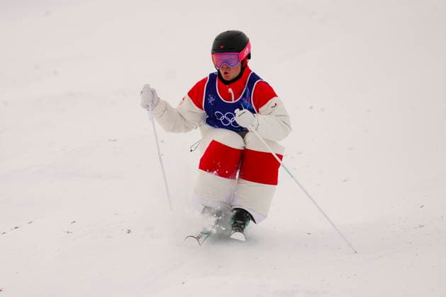 February 10, 2026, Livigno, Italy: Canada s Julien Viel, from Quebec City, competes in the men s moguls qualification at the Milano Cortina 2026 Winter Olympic Games, Olympische Spiele, Olympia, OS in Livigno, Italy on Tuesday, Feb. 10, 2026. Canada News - February 10, 2026  - ZUMAc35_ 20260210_zaf_c35_023 Copyright: xSeanxKilpatrickx