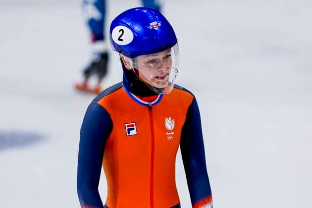 Xandra Velzeboer of the Netherlands looks dejected after Mixed Team Relay Semifinals, Milano Cortina 2026 Winter Olympics: Day 4, Short Track Speed skating, Eisschnelllauf - Milano Cortina 2026 Winter Olympics: Day 4, Milano Speed Skating Stadium, February 10, 2026, Milan, Italy.