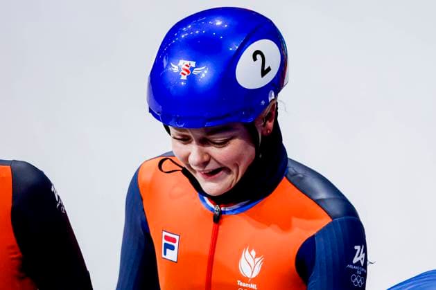 Xandra Velzeboer of the Netherlands looks dejected after Mixed Team Relay Semifinals, Milano Cortina 2026 Winter Olympics: Day 4, Short Track Speed skating, Eisschnelllauf - Milano Cortina 2026 Winter Olympics: Day 4, Milano Speed Skating Stadium, February 10, 2026, Milan, Italy.