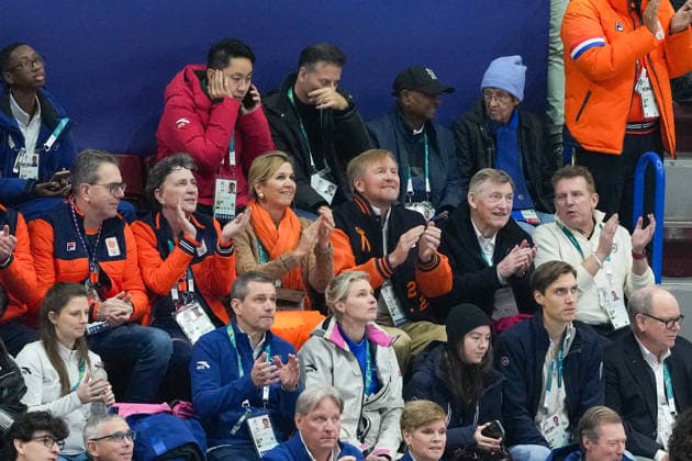 2026-02-10 - Milano Cortina 2026 Winter Olympics MILAN, ITALY - FEBRUARY 10: King Willem Alexander of the Netherlands, queen Maxima of the Netherlands performing on the Mixed Team Relay - Quarterfinals during the Milano Cortina 2026 Winter Olympics at the Milano Ice Skating Arena on February 10, 2026 in Milan, Italy Milan Milano Ice Skating Arena Italy Content not available for redistribution in The Netherlands directly or indirectly through any third parties. Copyright: xAndrexWeeningx