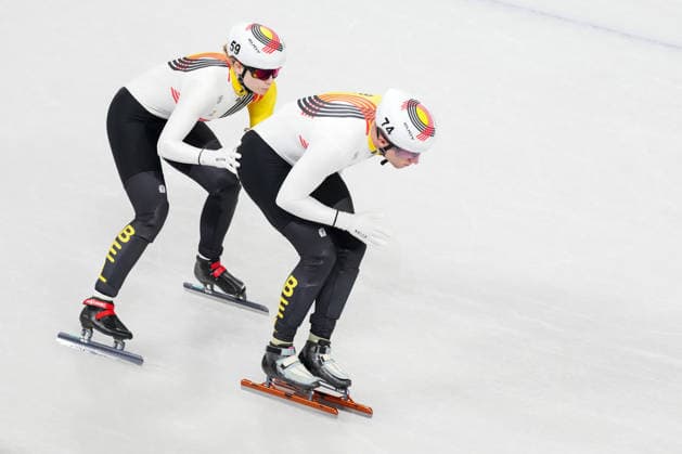 2026-02-10 - Milano Cortina 2026 Winter Olympics MILAN, ITALY - FEBRUARY 10: Tineke den Dulk of Belgium, Ward Petre of Belgium performing on the Mixed Team Relay - Quarterfinals during the Milano Cortina 2026 Winter Olympics at the Milano Ice Skating Arena on February 10, 2026 in Milan, Italy Milan Milano Ice Skating Arena Italy Content not available for redistribution in The Netherlands directly or indirectly through any third parties. Copyright: xAndrexWeeningx