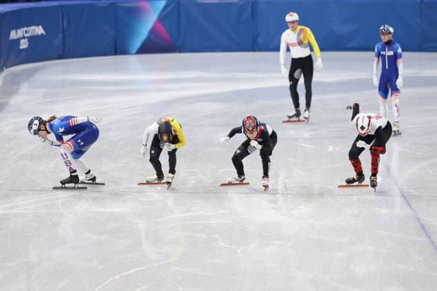 Winter Olympics - Short Track Speed skating, Eisschnelllauf Mixed Team Relay Corinne Stoddard 3 of Team United States during Mixed Team Relay of the Short Track Speed Skating at the Milano Cortina 2026 Winter Olympic Games, Olympische Spiele, Olympia, OS in Milan, Italy on February 10, 2026. Photo by Alexis Jumeau ABACAPRESS.COM Milan Italy  Copyright: xJumeauxAlexis ABACAx