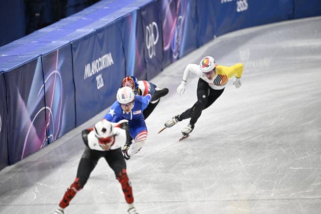 Winter Olympics - Short Track Speed skating, Eisschnelllauf Mixed Team Relay PETRE Ward of Team Belgium during the Mixed relay short track event Milano Cortina 2026 Winter Olympics - Day 6 on February 10, 2026 at the Ice Skating Arena in Milan, Italy. Photo by JMP ABACAPRESS.COM Milan Italy  Copyright: xJMP ABACAx