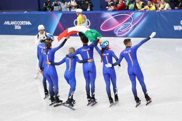 Winter Olympics - Short Track Speed skating, Eisschnelllauf Mixed Team Relay Team Italy during Mixed Team Relay of the Short Track Speed Skating at the Milano Cortina 2026 Winter Olympic Games, Olympische Spiele, Olympia, OS in Milan, Italy on February 10, 2026. Photo by Alexis Jumeau ABACAPRESS.COM Milan Italy  Copyright: xJumeauxAlexis ABACAx