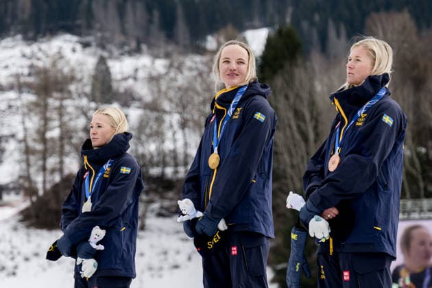 260210 Jonna Sundling of Sweden, Linn Svahn of Sweden and Maja Dahlqvist of Sweden celebrate on the podium after the women s classic technique cross-country skiing sprint final during day 4 of the 2026 Winter Olympics on February 10, 2026 in Val di Fiemme. Photo: Joel Marklund BILDBYRAN kod JM MT0969 skidor cross-country skiing langrenn Olympic Games, Olympische Spiele, Olympia, OS olympics winter olympics os ol olympiska spel vinter-os olympiske leker milano cortina 2026 milan cortina 2026 milano cortina 2026 olympic games milano cortina 2026 winter olympic games milano cortina-os milano cortina-ol vinter-ol 4 bbeng sprint jubel sverige guld silver brons bronze gold os-guld *** 260210 Jonna Sundling of Sweden, Linn Svahn of Sweden and Maja Dahlqvist of Sweden celebrate on the podium after the women s classic technique cross country skiing sprint final during day 4 of the 2026 Winter Olympics on February 10, 2026 in Val di Fiemme Photo Joel Marklund BILDBYRAN code JM MT0969 skiing cross country skiing cross country olympic games olympics winter olympics os ol olympiska spel vinter os olympiske leker milano cortina 2026 milan cortina 2026 milano cortina 2026 olympic games milano cortina 2026 winter olympic games milano cortina os milano cortina ol vinter ol 4 bbeng sprint jubel sverige guld silver bronz bronze gold os guld  Copyright: JOELxMARKLUND BB260210JM159