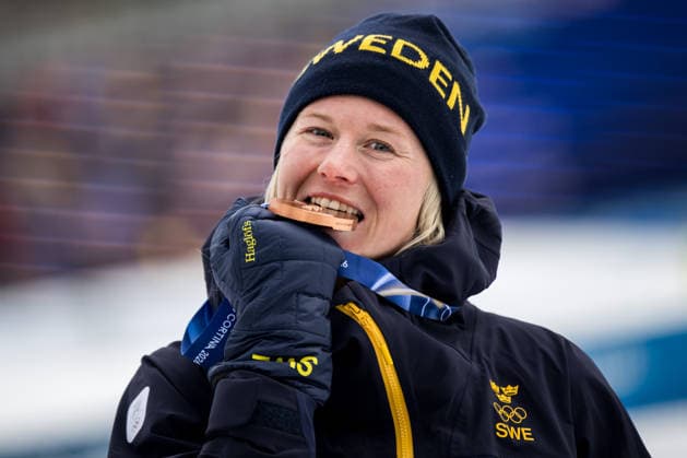 260210 Maja Dahlqvist of Sweden celebrates with her bronze medal on the podium after the women s classic technique cross-country skiing sprint final during day 4 of the 2026 Winter Olympics on February 10, 2026 in Val di Fiemme. Photo: Maxim Thore BILDBYRAN kod MT MT0970 skidor cross-country skiing langrenn Olympic Games, Olympische Spiele, Olympia, OS olympics winter olympics os ol olympiska spel vinter-os olympiske leker milano cortina 2026 milan cortina 2026 milano cortina 2026 olympic games milano cortina 2026 winter olympic games milano cortina-os milano cortina-ol vinter-ol 4 bbeng sprint sverige jubel os-brons bronze *** 260210 Maja Dahlqvist of Sweden celebrates with her bronze medal on the podium after the women s classic technique cross country skiing sprint final during day 4 of the 2026 Winter Olympics on February 10, 2026 in Val di Fiemme Photo Maxim Thore BILDBYRAN kod MT MT0970 skidor cross country skiing langrenn olympic games olympics winter olympics os ol olympiska spel vinter os olympiske leker milano cortina 2026 milan cortina 2026 milano cortina 2026 olympic games milano cortina 2026 winter olympic games milano cortina os milano cortina ol vinter ol 4 bbeng sprint sverige jubel os brons bronze  Copyright: MAXIMxTHORE BB260210MT195