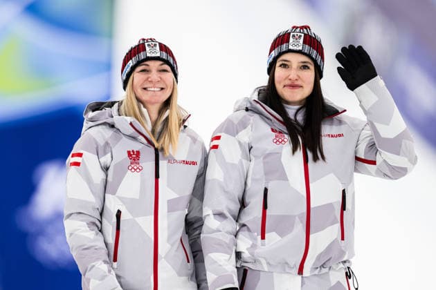 260210 Katharina Huber and Ariane Raedler of Austria celebrate after competing in women s team combined alpine skiing during day 4 of the 2026 Winter Olympics on February 10, 2026 in Cortina. Photo: Jon Olav Nesvold BILDBYRAN COP 217 JE0115 alpint alpine skiing Olympic Games, Olympische Spiele, Olympia, OS olympics winter olympics os ol olympiska spel vinter-os olympiske leker milano cortina 2026 milan cortina 2026 milano cortina 2026 olympic games milano cortina 2026 winter olympic games milano cortina-os milano cortina-ol vinter-ol 4 bbeng dam jubel österrike *** 260210 Katharina Huber and Ariane Raedler of Austria celebrate after competing in women s team combined alpine skiing during day 4 of the 2026 Winter Olympics on February 10, 2026 in Cortina Photo Jon Olav Nesvold BILDBYRAN COP 217 JE0115 alpine alpine skiing olympic games olympics winter olympics os ol olympiska spel vinter os olympiske leker milano cortina 2026 milan cortina 2026 milano cortina 2026 olympic games milano cortina 2026 winter olympic games milano cortina os milano cortina ol vinter ol 4 bbeng dam jubel österrike  Copyright: JONxOLAVxNESVOLD BB260210JE076