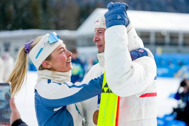 Winter Olympics in Milan Cortina 2026 Anterselva, Italy 20260210. Ingrid Landmark Tandrevold and Sturla Holm Laegreid with the bronze medal after the men s 20km biathlon in Anterselva during the Winter Olympics in Milano Cortina 2026. Photo: Heiko Junge NTB Anterselva Italy EDITORIAL USE ONLY. RESTRICTED USE FOR BETTING COMPANIES Ref:_SPOde8SRHRldsE.jpg *** Winter Olympics in Milan Cortina 2026 Anterselva, Italy 20260210 Ingrid Landmark Tandrevold and Sturla Holm Laegreid with the bronze medal after the men s 20km biathlon in Anterselva during the Winter Olympics in Milano Cortina 2026 Photo Heiko Junge NTB Anterselva Italy EDITORIAL USE ONLY RESTRICTED USE FOR BETTING COMPANIES  Copyright: xHeikoxJungex xNTBx
