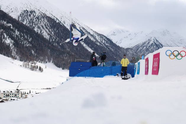 Hinako Tomitaka (JPN), FEBRUARY 10, 2026 - Freestyle Skiing : Women s Mogle Qualification during the Milano Cortina 2026 Olympic Winter games, Winterspiele,Spiele, Summer games at Livigno Aerials and Moguls Park in Livigno, Italy.  aflo_319222594