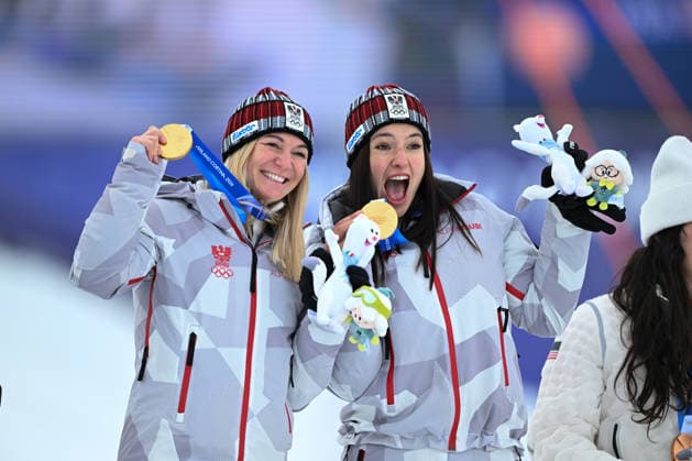 February 10, 2026, Cortina, Veneto, Italy: Ariane Raedler Katharina Huber from Austria during the Winter Olympic Games, Olympische Spiele, Olympia, OS Milano Cortina 2026, in Tofane Alpine Skiing Centre , on February 10 2026, in Cortina, Italy Olympics 2026: Milano Cortina: Alpine Skiing: Women S  - ZUMAm345 20260210_oly_m345_068 Copyright: xFedericoxManonix