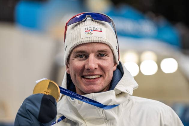 260210 Johan-Olav Botn of Norway celebrates with his gold medal after competing men s biathlon 20 km individual during day 4 of the 2026 Winter Olympics on February 10, 2026 in Anterselva. Photo: Mathias Bergeld BILDBYRAN kod MB MB1320 skidskytte biathlon skiskyting Olympic Games, Olympische Spiele, Olympia, OS olympics winter olympics os ol olympiska spel vinter-os olympiske leker milano cortina 2026 milan cortina 2026 milano cortina 2026 olympic games milano cortina 2026 winter olympic games milano cortina-os milano cortina-ol vinter-ol 4 bbeng 20 km individual jubel norge guld gold *** 260210 Johan Olav Botn of Norway celebrates with his gold medal after competing men s biathlon 20 km individual during day 4 of the 2026 Winter Olympics on February 10, 2026 in Anterselva Photo Mathias Bergeld BILDBYRAN code MB MB1320 biathlon biathlon olympic games olympics olympics winter olympics os ol olympiska spel vinter os olympiske leker milano cortina 2026 milan cortina 2026 milano cortina 2026 olympic games milano cortina 2026 winter olympic games milano cortina os milano cortina ol vinter ol 4 bbeng 20 km individual jubel norge guld gold  Copyright: MATHIASxBERGELD BB260210MB087