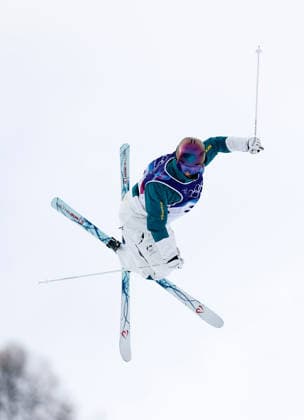 (260210) -- LIVIGNO, Feb. 10, 2026 -- Matt Graham of Australia competes during the freestyle skiing men s moguls qualification at the Milan-Cortina 2026 Olympic Winter games, Winterspiele,Spiele, Summer games in Livigno, Italy, Feb. 10, 2026. ) (MICO2026)ITALY-LIVIGNO-OLYMPIC WINTER GAMES-FREESTYLE SKIING-MEN S MOGULS-QUALIFICATION WangxPeng 