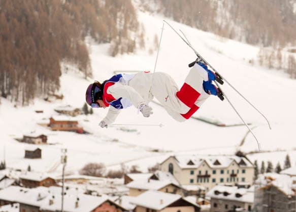 February 10, 2026, Livigno, Italy: Canada s MAIA SCHWINGHAMMER competes in women s moguls qualification at the Milano Cortina 2026 Winter Olympic Games, Olympische Spiele, Olympia, OS in Livigno, Italy. Olympics 2026: Milano Cortina: Freestyle Skiing Women s Moguls  - ZUMAc35_ 20260210_zaf_c35_097 Copyright: xSeanxKilpatrickx
