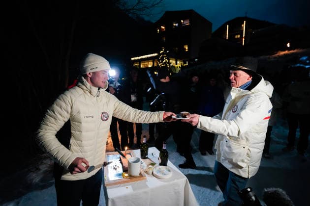 Winter Olympics in Milan Cortina 2026 Anterselva, Italy 20260210. Celebration for the gold medal of Johan Olav Botn and the bronze medal of Sturla Holm Laegreid after the men s 20km biathlon in Anterselva during the Winter Olympics in Milano Cortina 2026. Photo: Heiko Junge NTB Anterselva Italy EDITORIAL USE ONLY. RESTRICTED USE FOR BETTING COMPANIES Ref:_SPOxEBlU6Y4yCU.jpg *** Winter Olympics in Milan Cortina 2026 Anterselva, Italy 20260210 Celebration for the gold medal of Johan Olav Botn and the bronze medal of Sturla Holm Laegreid after the men s 20km biathlon in Anterselva during the Winter Olympics in Milano Cortina 2026 Photo Heiko Junge NTB Anterselva Italy EDITORIAL USE ONLY RESTRICTED USE FOR BETTING COMPANIES  Copyright: xHeikoxJungex xNTBx