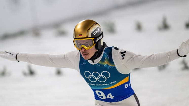 OLYMPICS - Winter Olympic Games, Olympische Spiele, Olympia, OS Milano Cortina 2026 VAL DI FIEMME,ITALY,10.FEB.26 - OLYMPICS, Ski jumping, Skispringen, Ski, nordisch - Winter Olympic Games Milano Cortina 2026, normal hill, mixed team. Image shows Philipp Raimund (GER).  GEPAxpictures xOliverxLerch