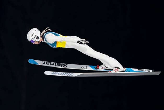 OLYMPICS - Winter Olympic Games, Olympische Spiele, Olympia, OS Milano Cortina 2026 PREDAZZO,ITALY,10.FEB.26 - OLYMPICS, Ski jumping, Skispringen, Ski, nordisch - Winter Olympic Games Milano Cortina 2026, normal hill, mixed team. Image shows Daniela Vasilica Toth (ROU).  GEPAxpictures xMatthiasxTrinkl