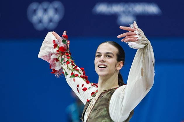 ITALY, MILAN - FEBRUARY 10, 2026: Petr Gumennik of Russia performs his short programme in the men s single skating event during the 2026 Winter Olympic Games, Olympische Spiele, Olympia, OS at the Milano Ice Skating Arena 2026 Winter Olympics: Figure skating, Eiskunstlauf  - ZUMAt113 20260210_zaa_t113_638 Copyright: xMikhailxTereshchenkox