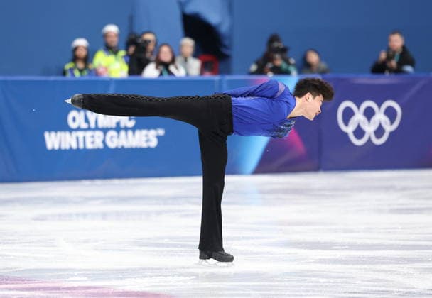 Winter Olympics - Men s Single Skating - Short Program Hyungyeom Kim of Team Republic of Korea competes in Men s Single Skating - Short Program on day four of the Milano Cortina 2026 Winter Olympic Games, Olympische Spiele, Olympia, OS at Milano Ice Skating Arena on February 10, 2026 in Milan, Italy. Photo by Alexis Jumeau ABACAPRESS.COM Milan Italy  Copyright: xJumeauxAlexis ABACAx
