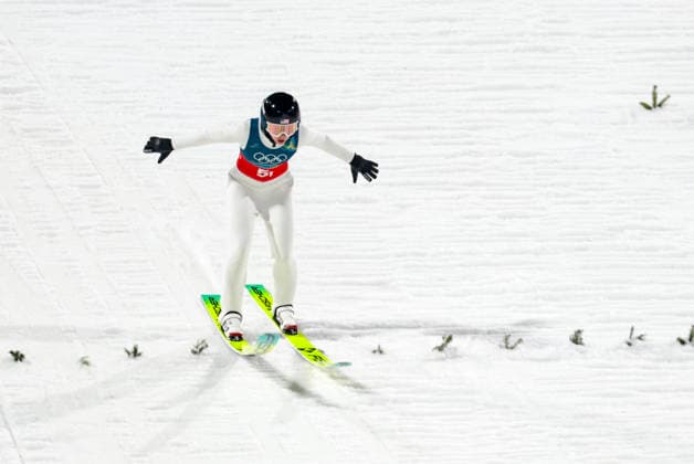 OLYMPICS - Winter Olympic Games, Olympische Spiele, Olympia, OS Milano Cortina 2026 PREDAZZO,ITALY,10.FEB.26 - OLYMPICS, Ski jumping, Skispringen, Ski, nordisch - Winter Olympic Games Milano Cortina 2026, normal hill, mixed team. Image shows Annika Belshaw (USA) .  GEPAxpictures xMatthiasxTrinkl