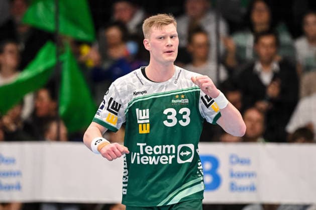 Goeppingen, Deutschland, 10.02.26: Ymir Oern Gislason (FRISCH AUF! Goeppingen) gestikuliert, gestik waehrend des Daikin Handball Bundesliga Spiels zwischen FRISCH AUF! Goeppingen vs GWD Minden in der EWS Arena am 10. Februar 2026 in Goeppingen, Deutschland. (Foto von Harry Langer DeFodi Images) Goeppingen, Germany, 10.02.26: Ymir Oern Gislason (FRISCH AUF! Goeppingen) gestures during the Daikin Handball Bundesliga match between FRISCH AUF! Goeppingen vs GWD Minden at EWS Arena on February 10, 2026 in Goeppingen, Germany. (Photo by Harry Langer DeFodi Images) (Photo by Harry Langer DeFodi Images) -