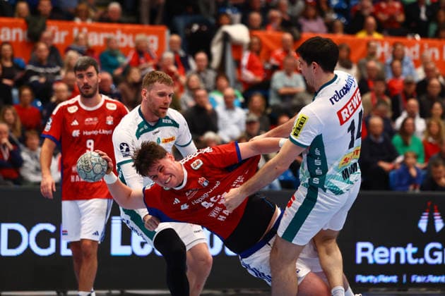 Handball I Herren I Saison 2025 2026 I Bundesliga I 20. Spieltag I HSV Hamburg - SC DHFK Leipzig I 10.02.2026 Jan-Christian Schmidt (42, HSV Hamburg) Marko Mamic (14, SC DHfK Leipzig) Hamburg Alsterdorfer Sporthalle Hamburg Deutschland Copyright: xLobeca RalfxHomburgx