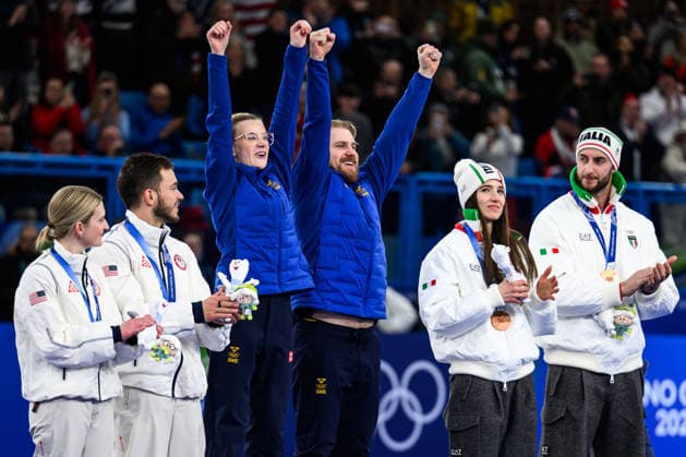 260210 Isabella Wrana and Rasmus Wrana celebrate on the podium after the mixed doubles curling final match between Sweden and USA during day 4 of the 2026 Winter Olympics on February 10, 2026 in Cortina. Photo: Joel Marklund BILDBYRAN kod JM JM0787 bbeng curling Olympic Games, Olympische Spiele, Olympia, OS olympics winter olympics os ol olympiska spel vinter-os olympiske leker milano cortina 2026 milan cortina 2026 milano cortina 2026 olympic games milano cortina 2026 winter olympic games milano cortina-os milano cortina-ol vinter-ol final sverige sweden usa united states jubel gold guld *** 260210 Isabella Wrana and Rasmus Wrana celebrate on the podium after the mixed doubles curling final match between Sweden and USA during day 4 of the 2026 Winter Olympics on February 10, 2026 in Cortina Photo Joel Marklund BILDBYRAN kod JM JM0787 bbeng curling olympic games olympics winter olympics os ol olympiska spel vinter os olympiske leker milano cortina 2026 milan cortina 2026 milano cortina 2026 olympic games milano cortina 2026 winter olympic games milano cortina os milano cortina ol vinter ol final sverige sweden usa united states jubel gold guld  Copyright: JOELxMARKLUND BB260210JM229