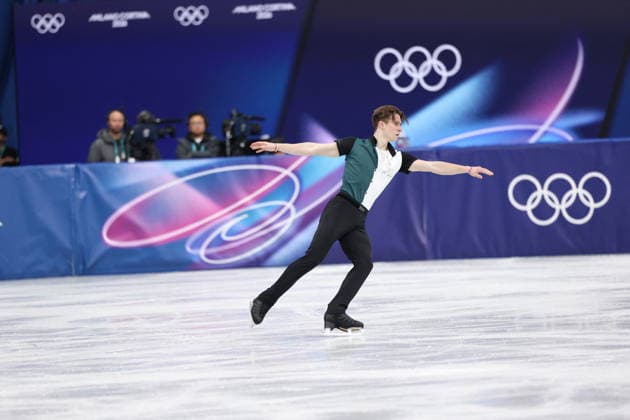 Winter Olympics - Men s Single Skating - Short Program Vladimir Samoilov of Team Poland competes in Men s Single Skating - Short Program on day four of the Milano Cortina 2026 Winter Olympic Games, Olympische Spiele, Olympia, OS at Milano Ice Skating Arena on February 10, 2026 in Milan, Italy. Photo by Alexis Jumeau ABACAPRESS.COM Milan Italy  Copyright: xJumeauxAlexis ABACAx
