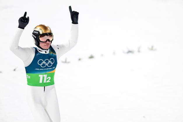 OLYMPICS - Winter Olympic Games, Olympische Spiele, Olympia, OS Milano Cortina 2026 PREDAZZO,ITALY,10.FEB.26 - OLYMPICS, Ski jumping, Skispringen, Ski, nordisch - Winter Olympic Games Milano Cortina 2026, normal hill, mixed team. Image shows the rejoicing of Anze Lanisek (SLO).  GEPAxpictures xMatthiasxTrinkl