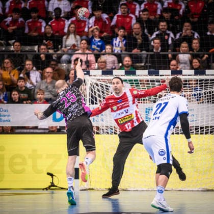 GER, TVB Stuttgart - ThSV Eisenach, DAIKIN HBL, Handball, Bundesliga, 20. Spieltag, Spielzeit 2025 2026, 09.02.2026 GER, TVB Stuttgart - ThSV Eisenach, DAIKIN HBL, Handball, Bundesliga, 20. Spieltag, Spielzeit 2025 2026, 09.02.2026 Stuttgart Copyright: xSandyxDinkelackerx EP_SDR