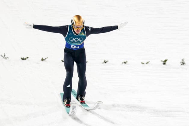 OLYMPICS - Winter Olympic Games, Olympische Spiele, Olympia, OS Milano Cortina 2026 PREDAZZO,ITALY,10.FEB.26 - OLYMPICS, Ski jumping, Skispringen, Ski, nordisch - Winter Olympic Games Milano Cortina 2026, normal hill, mixed team. Image shows Philipp Raimund (GER).  GEPAxpictures xMatthiasxTrinkl