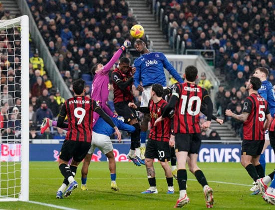 Liverpool, England, 10th February 2026. Thierno Barry of Everton competes at a corner with Djordje Petrovic of Bournemouth during the Everton vs AFC Bournemouth Premier League match at Hill Dickinson Stadium, Liverpool. Picture credit should read: Andrew Yates Sportimage EDITORIAL USE ONLY. No use with unauthorised audio, video, data, fixture lists, club league logos or live services. Online in-match use limited to 120 images, no video emulation. No use in betting, games or single club league player publications. SPI_017_AY_Everton_Leeds SPI-4516-0015
