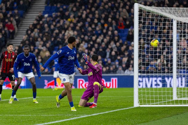 Football - FA Premier League - Everton FC v Bournemouth AFC LIVERPOOL, ENGLAND - Tuesday, February 10, 2026: Everton s Iliman Ndiaye scores the first goal but was later ruled offside during the FA Premier League match between Everton FC and Bournemouth AFC at Bramley-Moore Dock. (Photo by David Rawcliffe Propaganda) LIVERPOOL Bramley-Moore Dock MERSEYSIDE ENGLAND  Copyright: xDavidxRawcliffex P2026-02-10-Everton_Bournemouth-5