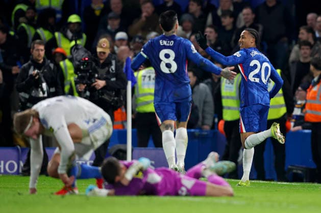 Chelsea v Leeds United - Premier League Joao Pedro of Chelsea celebrates 1st goal during the Premier League match between Chelsea and Leeds United at Stamford Bridge on February 10, 2026 in London, England. WARNING! This Photograph May Only Be Used For Newspaper And Or Magazine Editorial Purposes. May Not Be Used For Publications Involving 1 player, 1 Club Or 1 Competition Without Written Authorisation From Football DataCo Ltd. For Any Queries, Please Contact Football DataCo Ltd on +44 (0) 207 864 9121 London Stamford Bridge England United Kingdom Copyright: xAllstarxPicturexLibraryxLtdx
