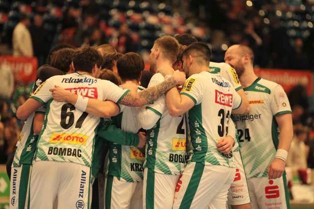 Foto : Jubel nach dem Schlußpfiff bei den Spielern aus Leipzig , Handball Herren 1. Bundesliga am Di. 10.02.2026 HSV Handball - SC DHFK Leipzig